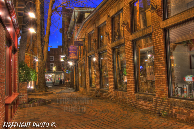 Alley;Night;Street;Christmas;Portsmouth;New Hampshire;Photo to art;art;landscape;building;store