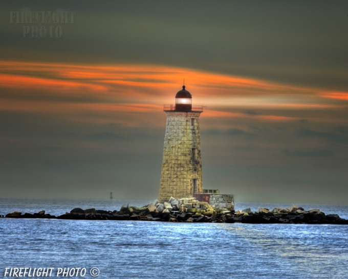 Lighthouse;Maine;Portsmouth;Whaleback;New Hampshire;Photo to art;art;landscape;building;artwork