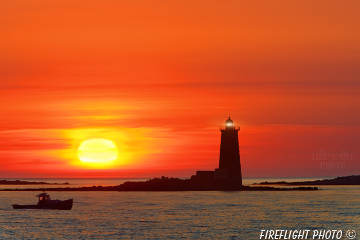 Lighthouse;Maine;Portsmouth;Whaleback;New Hampshire;Photo to art;art;landscape;building;artwork;Sunrise